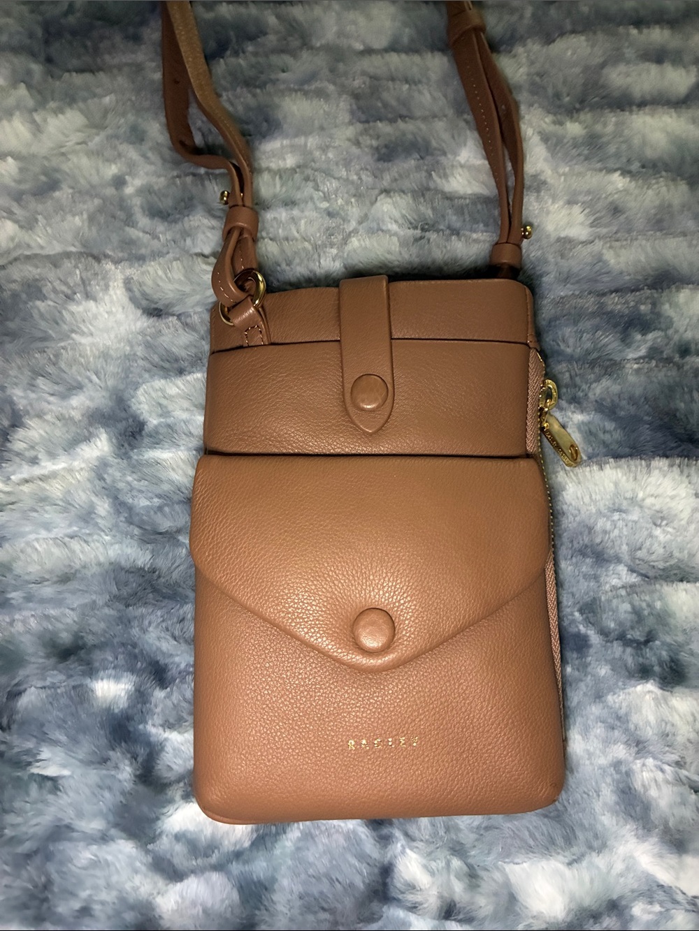 NWT Radley London Mallow Street in tan Crossbody.